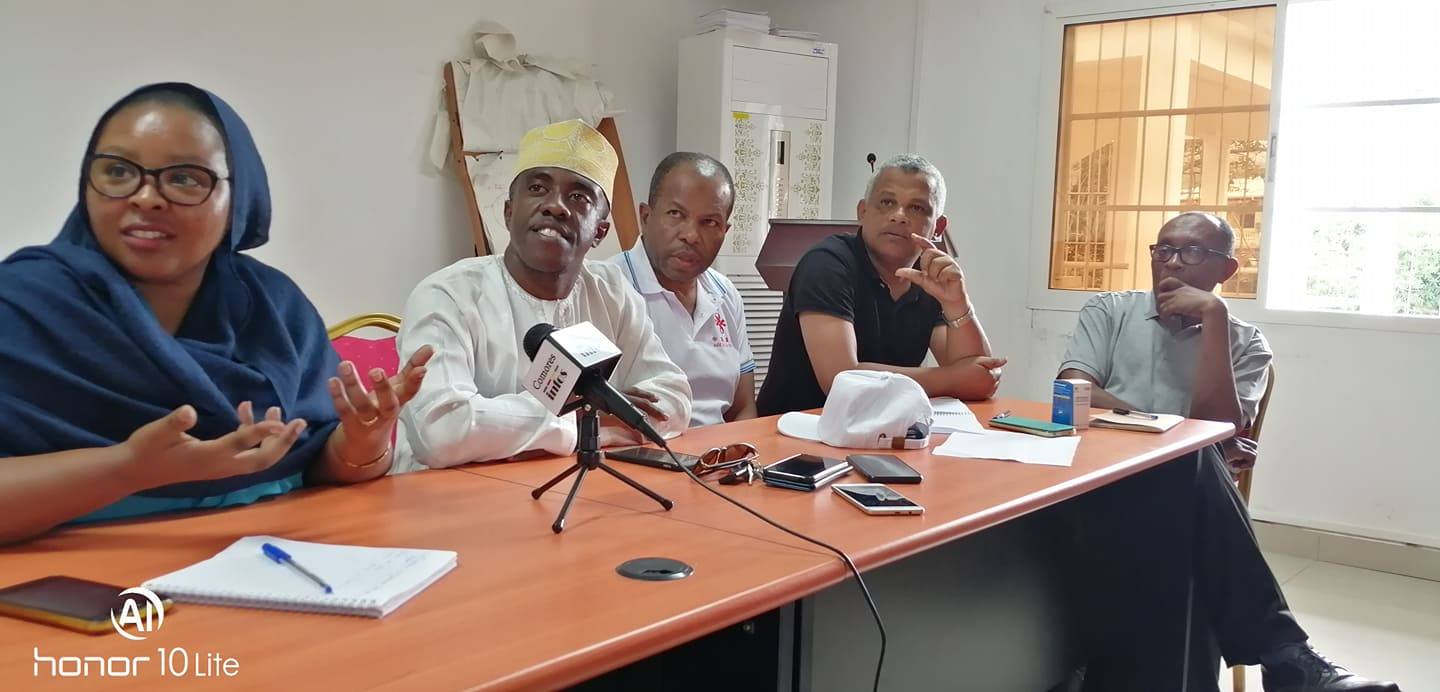 image Traitement de masse contre le paludisme à la Grande-Comore / La pilule sur le point de passer ?